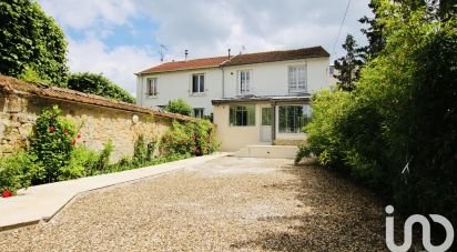 Traditional house 8 rooms of 151 m² in Fontainebleau (77300)