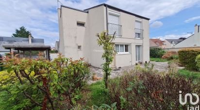 Maison 3 pièces de 80 m² à Fleury-les-Aubrais (45400)