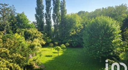 Demeure 12 pièces de 680 m² à Houdan (78550)