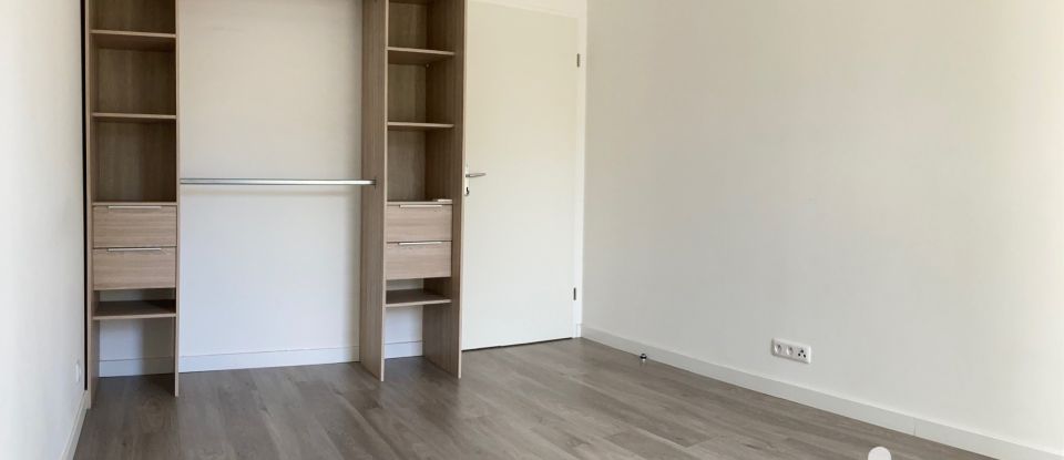 Appartement 3 pièces de 54 m² à La Ville-du-Bois (91620)