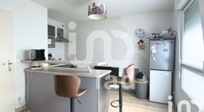 Apartment 2 rooms of 43 m² in Lille (59000)