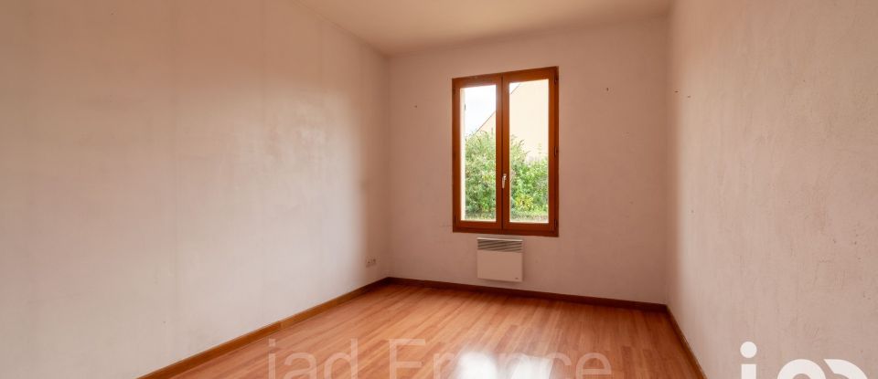 Maison 6 pièces de 130 m² à Freneuse (78840)