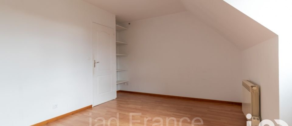 Maison 6 pièces de 130 m² à Freneuse (78840)