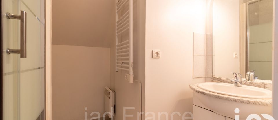 Maison 6 pièces de 130 m² à Freneuse (78840)