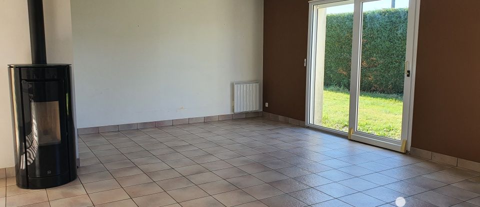 House 6 rooms of 134 m² in Essarts en Bocage (85140)