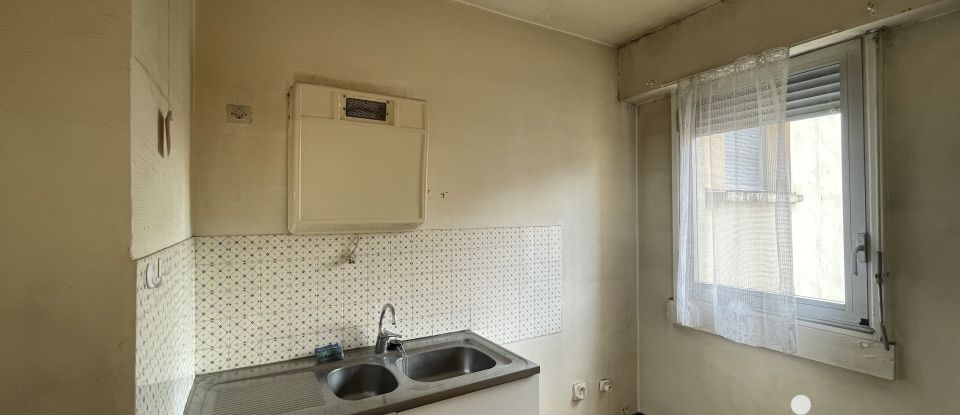 Appartement 1 pièce de 28 m² à Brive-la-Gaillarde (19100)