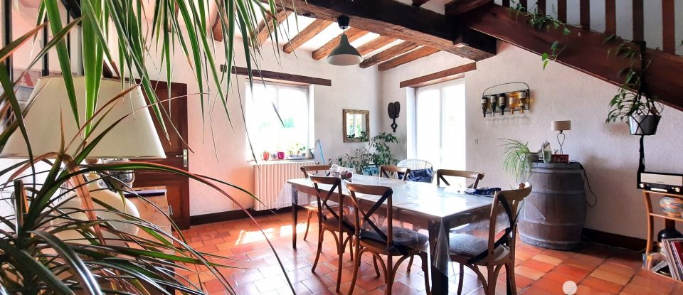 Traditional house 6 rooms of 192 m² in Val-du-Layon (49190)