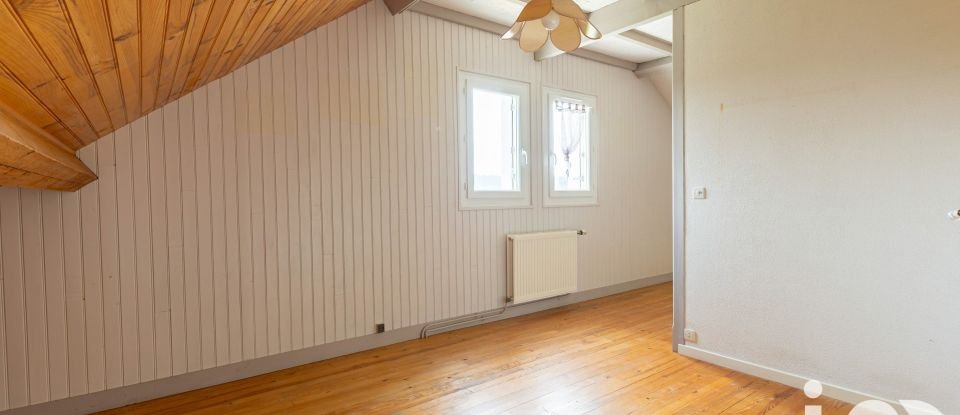 Maison 5 pièces de 105 m² à Villers-Cotterêts (02600)