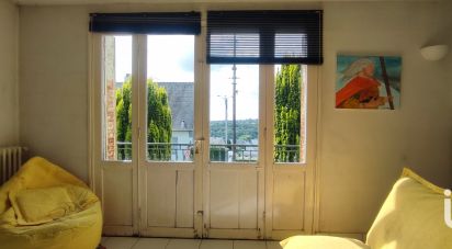 Maison 4 pièces de 85 m² à MORTAIN (50140)