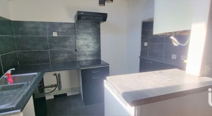 Appartement 3 pièces de 45 m² à Orléans (45000)