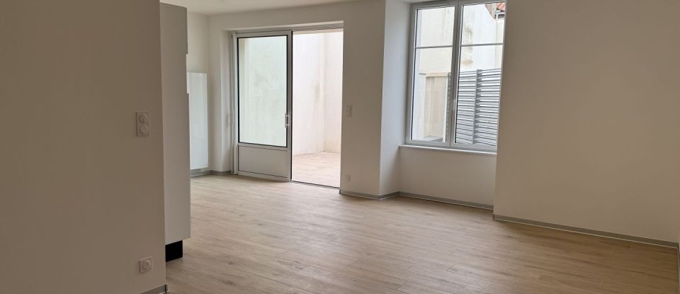 Apartment 4 rooms of 98 m² in Les Sables-d'Olonne (85100)