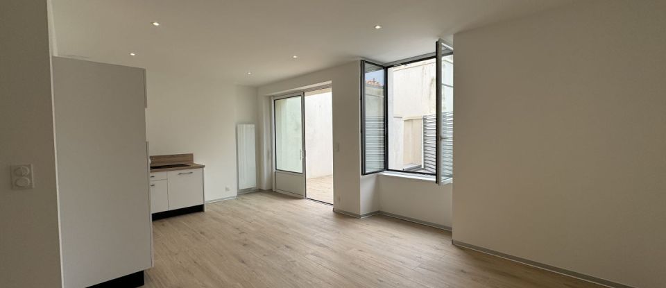 Apartment 4 rooms of 98 m² in Les Sables-d'Olonne (85100)