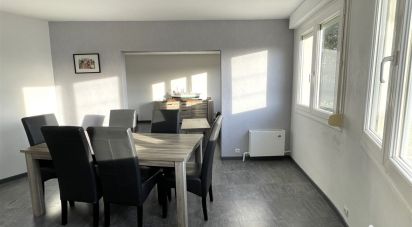 Appartement 4 pièces de 80 m² à Saint-Nazaire (44600)