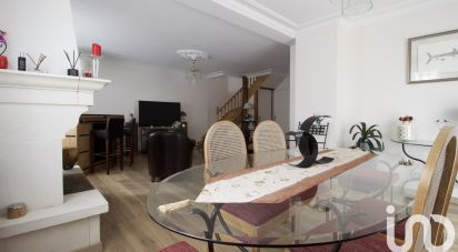 House 6 rooms of 118 m² in Neuilly-Plaisance (93360)