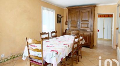 House 5 rooms of 175 m² in Pierrefonds (60350)