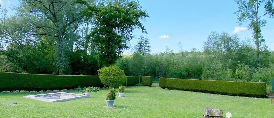 House 5 rooms of 175 m² in Pierrefonds (60350)