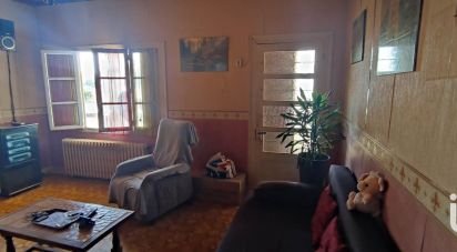 House 4 rooms of 70 m² in Pineuilh (33220)