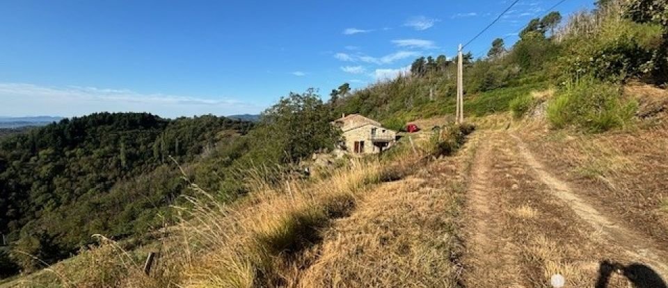 Maison de campagne 7 pièces de 123 m² à Saint-Andéol-de-Vals (07600)