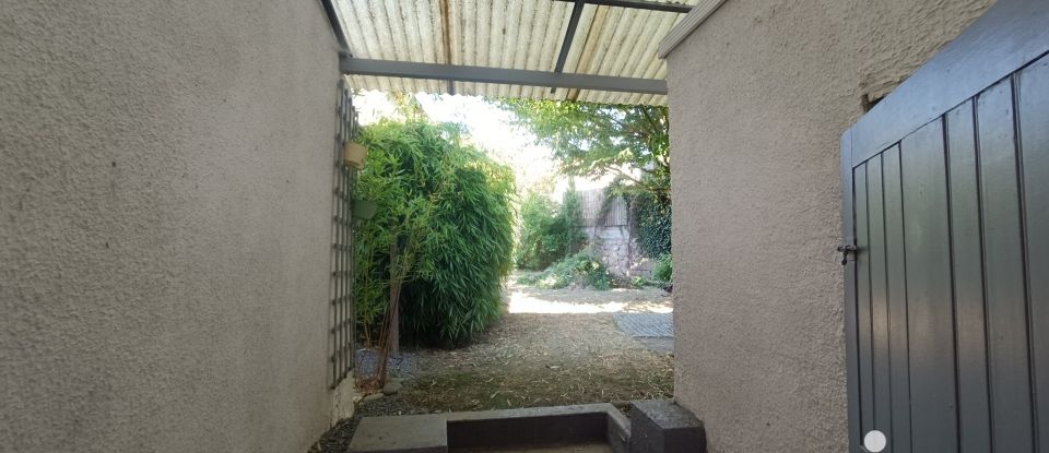 House 4 rooms of 92 m² in La Tourette (42380)