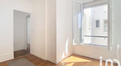 Apartment 2 rooms of 32 m² in Courbevoie (92400)