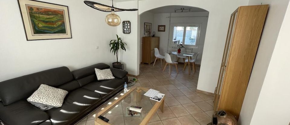 House 4 rooms of 88 m² in Toulon (83200)