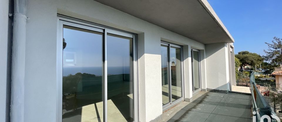 Maison 7 pièces de 500 m² à Beausoleil (06240)