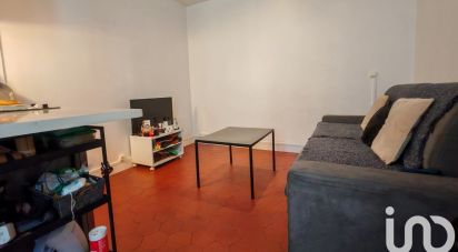 Studio 1 room of 16 m² in Paris (75015)