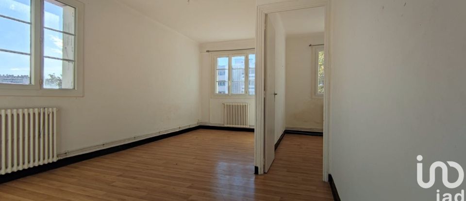 Appartement 3 pièces de 54 m² à Toulon (83000)