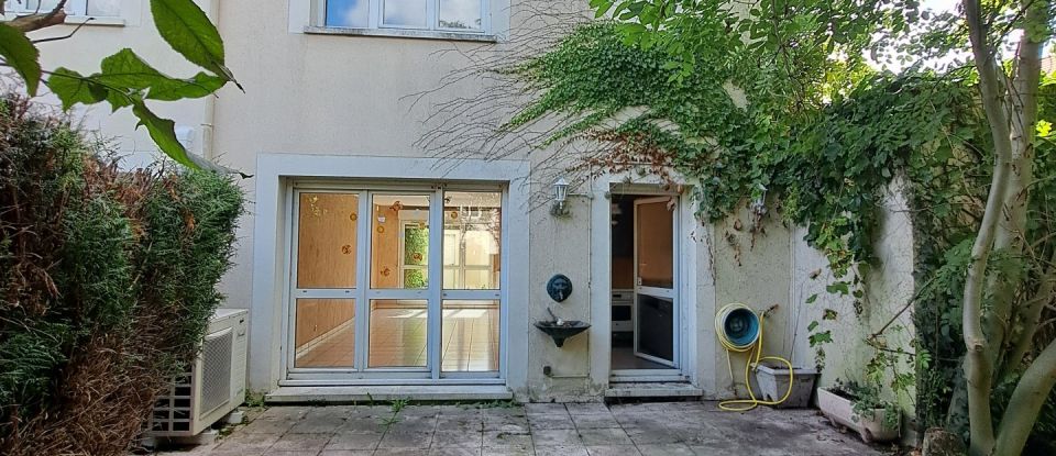 Maison 4 pièces de 118 m² à Noisy-le-Grand (93160)