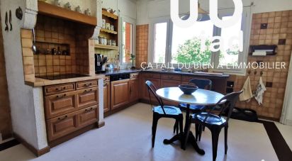 House 8 rooms of 222 m² in Seux (80540)