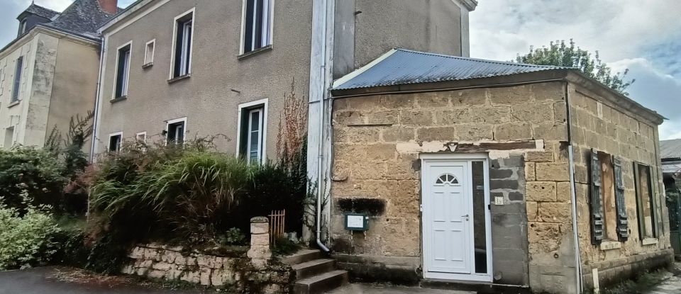 Maison de village 8 pièces de 142 m² à DOUÉ EN ANJOU (49700)