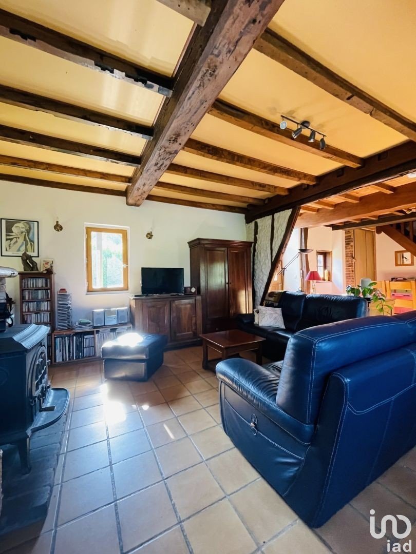 Maison de campagne 5 pièces de 138 m² à Saint-Amand-sur-Fion (51300)