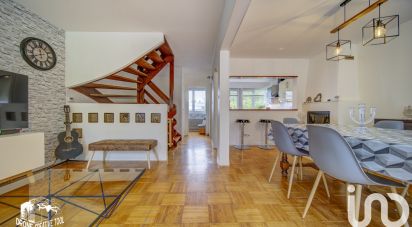 Maison 6 pièces de 108 m² à Verny (57420)