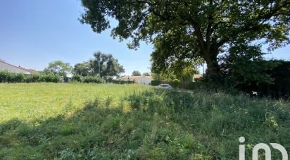 Land of 1,245 m² in Vendrennes (85250)