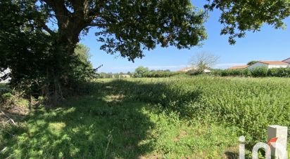 Land of 1,245 m² in Vendrennes (85250)