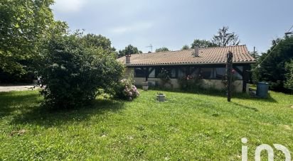 Traditional house 5 rooms of 98 m² in Tauriac (33710)