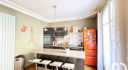 Appartement 2 pièces de 44 m² à Paris (75015)