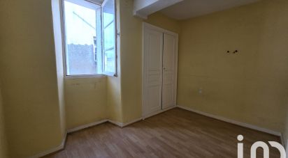 Town house 5 rooms of 95 m² in Thouars (79100)