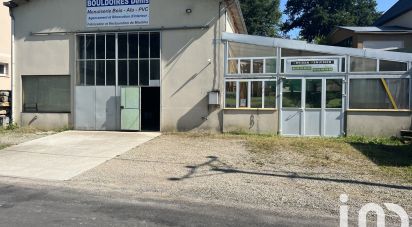 Building in Estaing (12190) of 240 m²