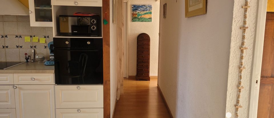 Appartement 3 pièces de 75 m² à Nîmes (30900)