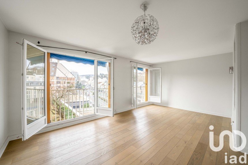 Appartement 3 pièces de 82 m² à Sèvres (92310)