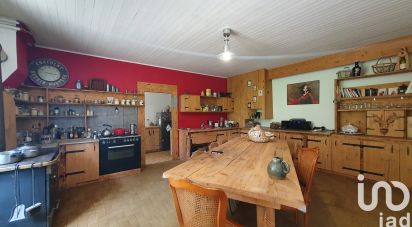 Farm 5 rooms of 154 m² in La Chapelle-en-Vercors (26420)