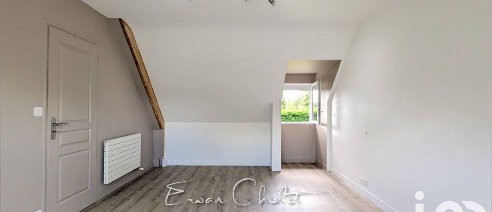 Maison 7 pièces de 163 m² à Saint-Étienne-de-Montluc (44360)