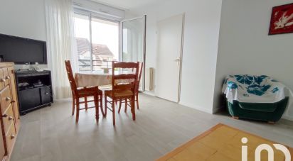 Appartement 2 pièces de 40 m² à Écouen (95440)