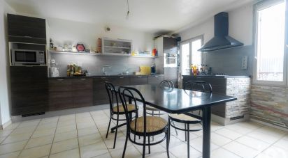 House 5 rooms of 148 m² in Mantes-la-Jolie (78200)