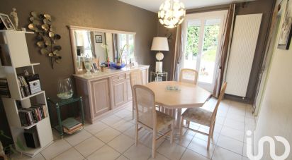 House 4 rooms of 94 m² in Notre-Dame-de-Bondeville (76960)