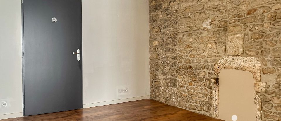 Maison 7 pièces de 240 m² à La Rochefoucauld (16110)