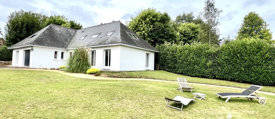 Maison 8 pièces de 250 m² à Ploubazlanec (22620)