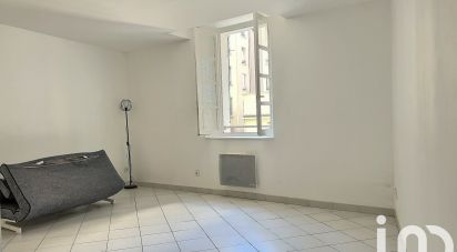 Studio 1 room of 25 m² in Toulon (83000)