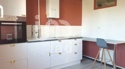 Appartement 3 pièces de 72 m² à Nîmes (30000)